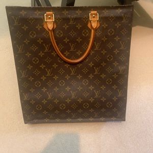 Louis Vuitton Iconic -Sac Plat